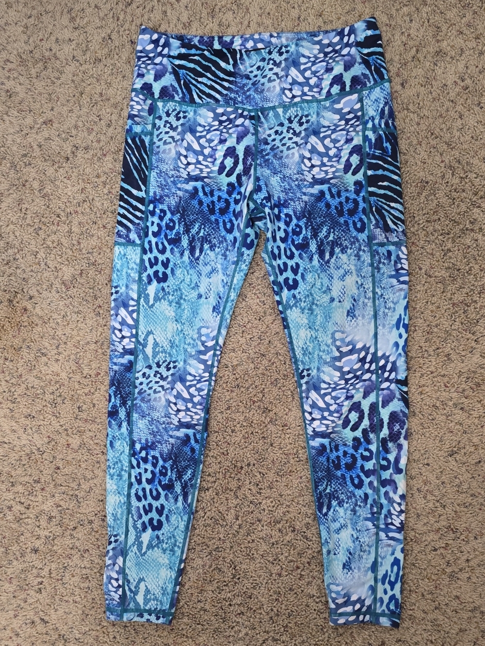 CVG Constantly Varied Gear Wild Things Leggings Size L Like New